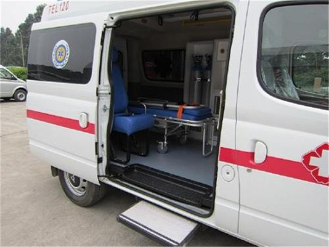 荣县救护车出租服务案例7